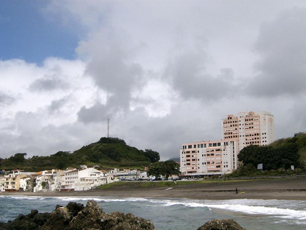 Ponta Delgada Lila Ocean View Apartment מראה חיצוני תמונה